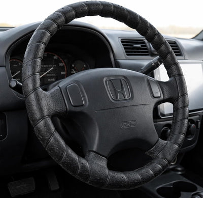 Black Lace-On Steering Wheel Cover, 14–15 Inch Universal Fit, Retro Classic Style for Cars Trucks SUVs, Stretch