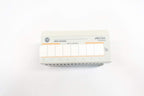 ALLEN BRADLEY 1794-OW8 PLC MODULE