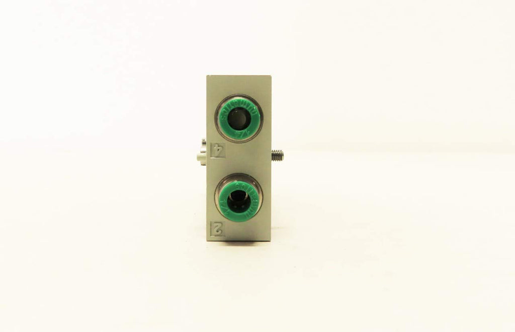 206-1366 NPT Pneumatic Valve Manifold R717027