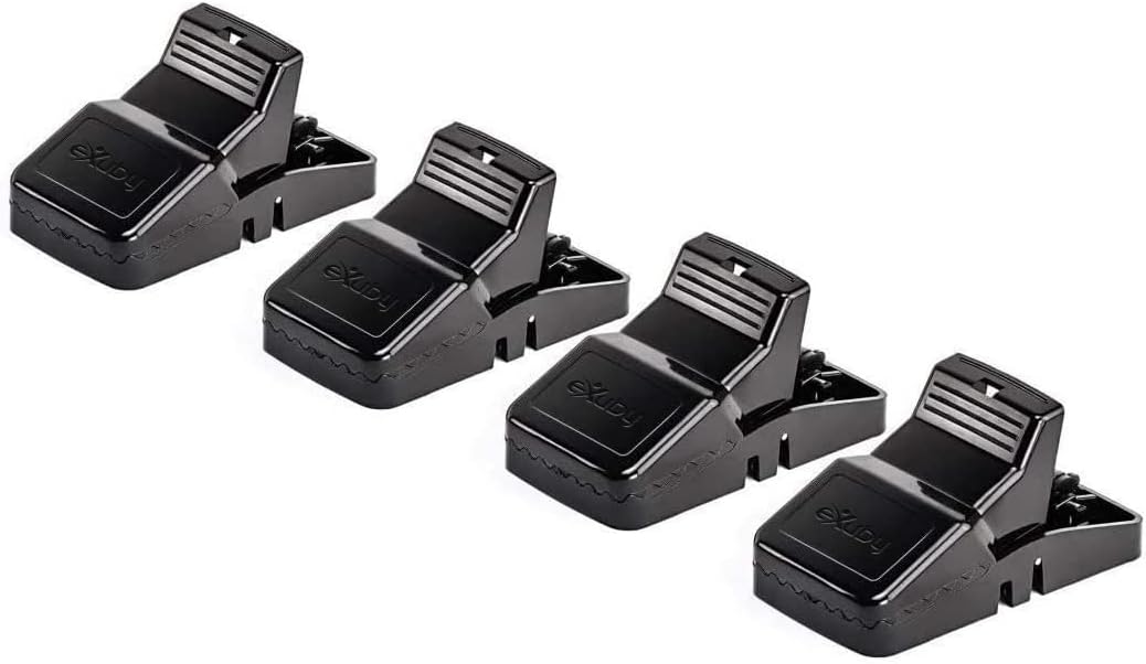 Large Powerful Rat Traps - Kills Instantly with Powerful Steel Spring - Setup in Seconds - Wash & Reuse Over & Over