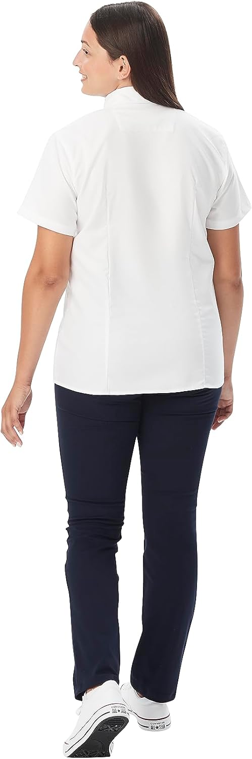 Women's Junior's Fitted Wrinkle-Resistant Oxford Shirt with Short Sleeves