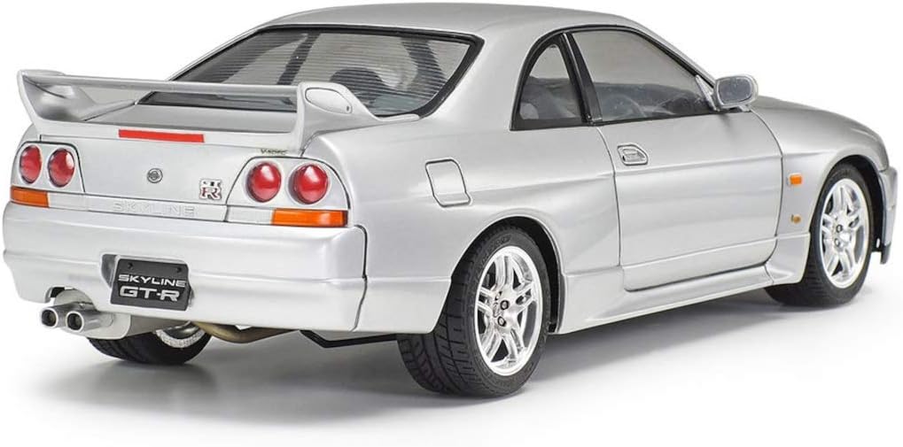 Nissan Skyline GT-R R33 V-Spec- 1/24 Scale Model Kit 24145