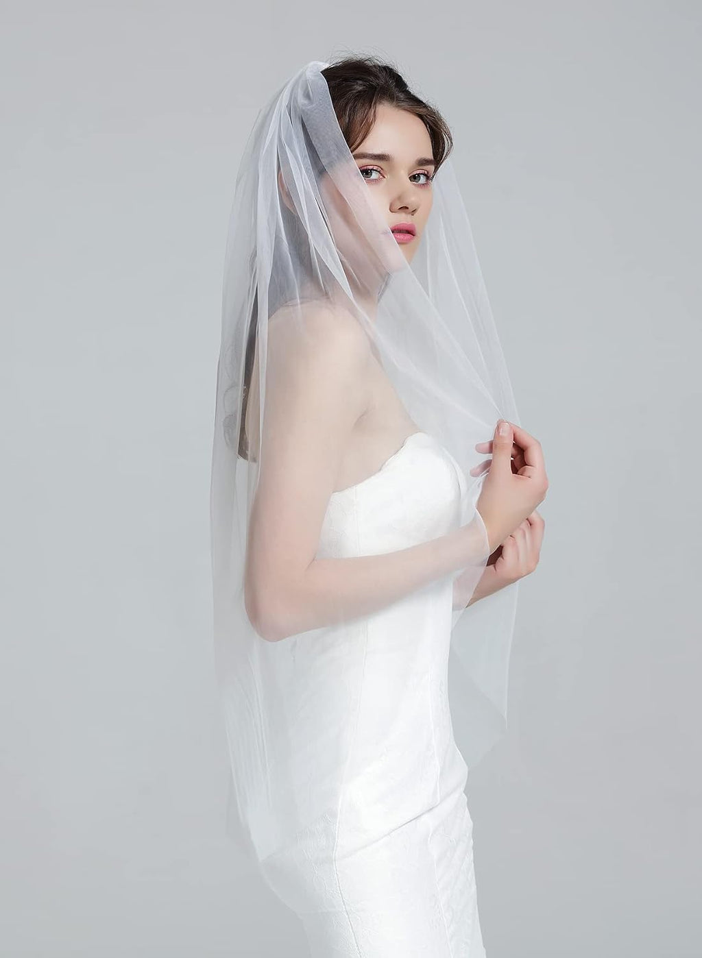 Wedding Bridal Veil with Comb 1 Tier Cut Edge Fingertip&Cathedral Length