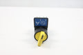 ALLEN BRADLEY 800E-3X10 Yellow 3-Position SELECTOR Switch SER A D608273