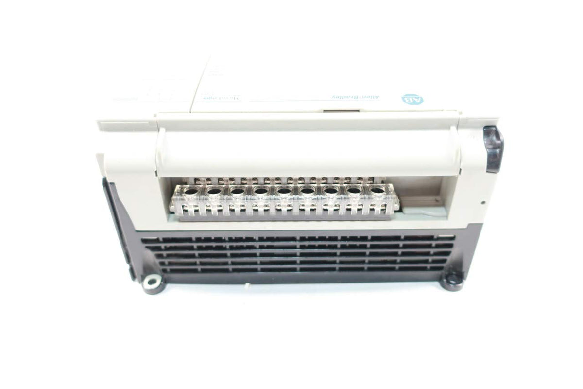 ALLEN BRADLEY 1764-24BWA MICROLOGIX 1500 Controller Module SER B