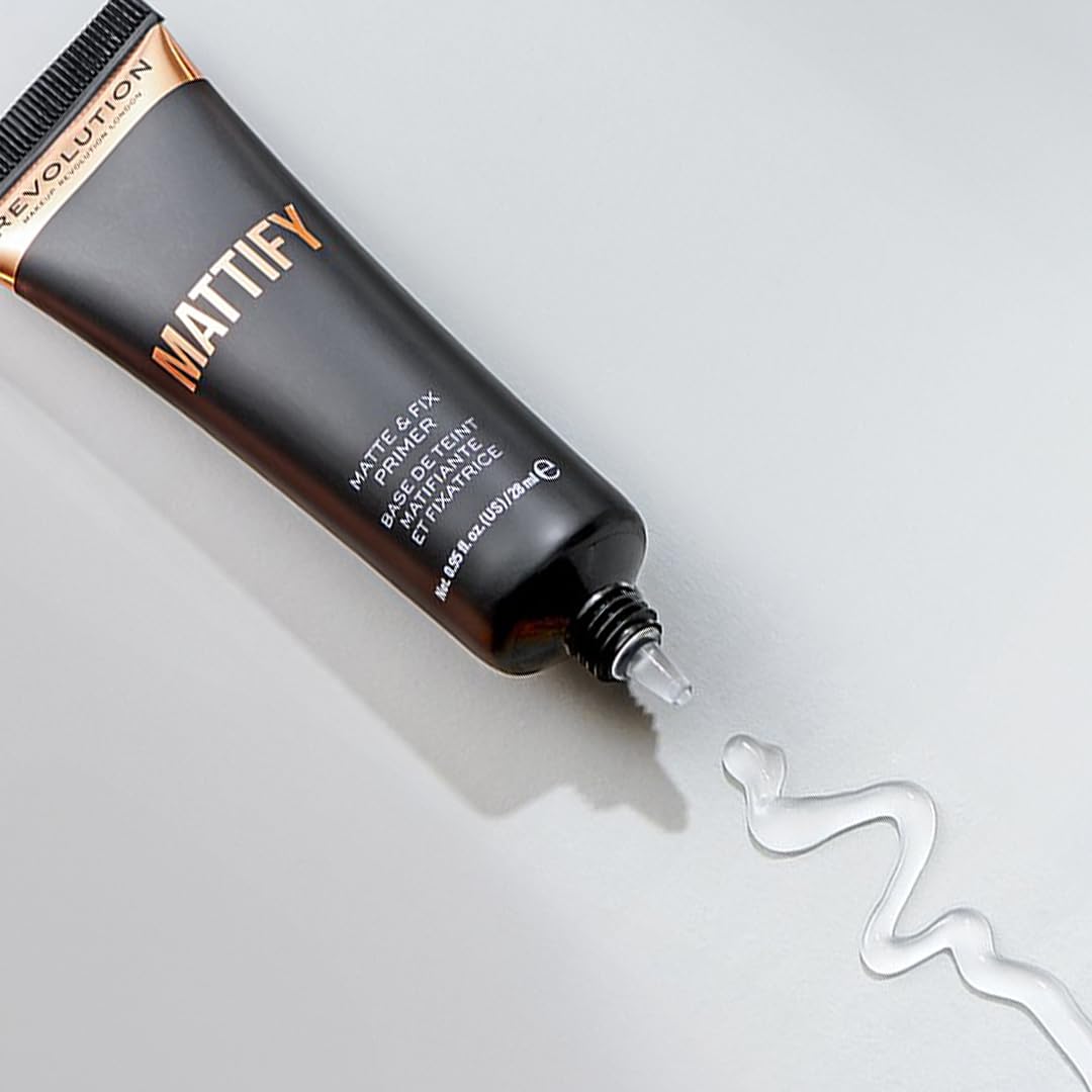 Mattify Matte and Fix Face Primer, Lightweight & Translucent Formula, for a Smooth Complexion, Vegan & Cruelty-Free