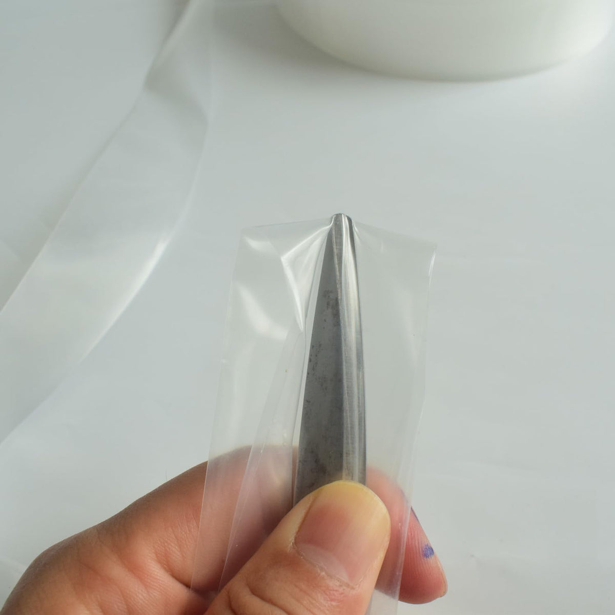 4 Mil Thick 2.2lb Poly Tubing Roll 1.6"/4cm Wide for for Custom Sized Poly Bags
