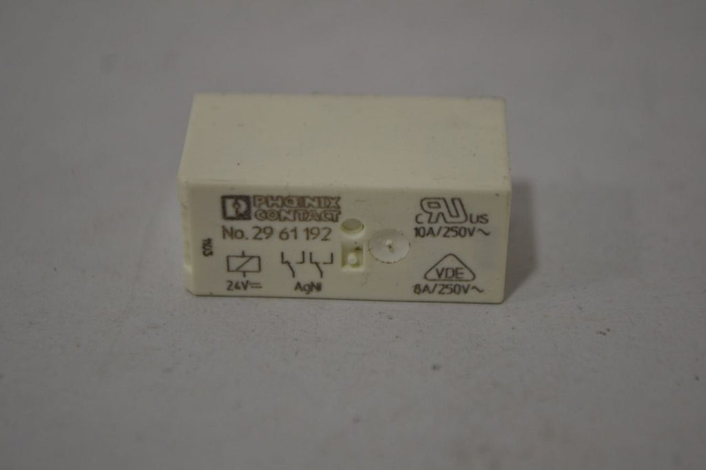 PHOENIX CONTACT 2961192 RELAY, POWER, DPDT, 24VDC, 8A, SOCKET