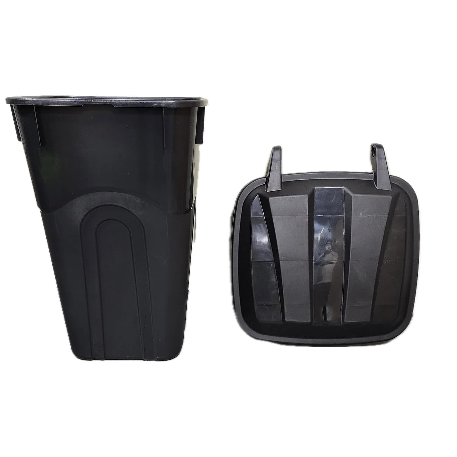 32-Gallon Plastic Trash Can with Attached Lid and Wheels, 120 Liter Outdoor Garbage Bin, Black