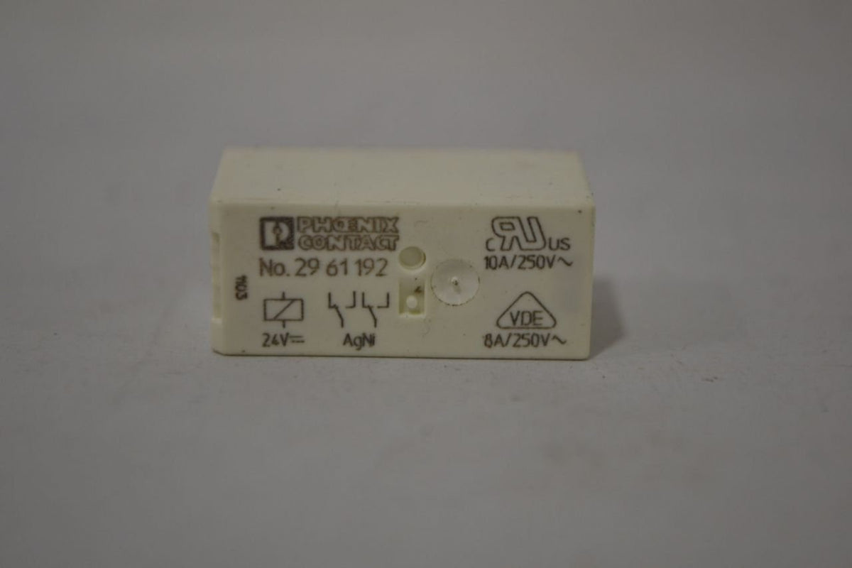 PHOENIX CONTACT 2961192 RELAY, POWER, DPDT, 24VDC, 8A, SOCKET