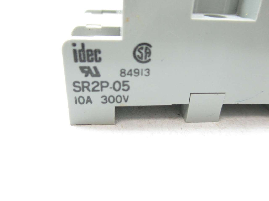 Idec Relay Socket, 8Pin, 10A, 300V - SR2P-05