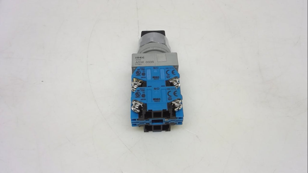 IDEC ASW3320 2 Normally Open Contacts, 2 Way Spring Return from Left and Right, 22 MM Diameter, 3 Position, KNOB Operator, SELECTOR Switch, TW Series