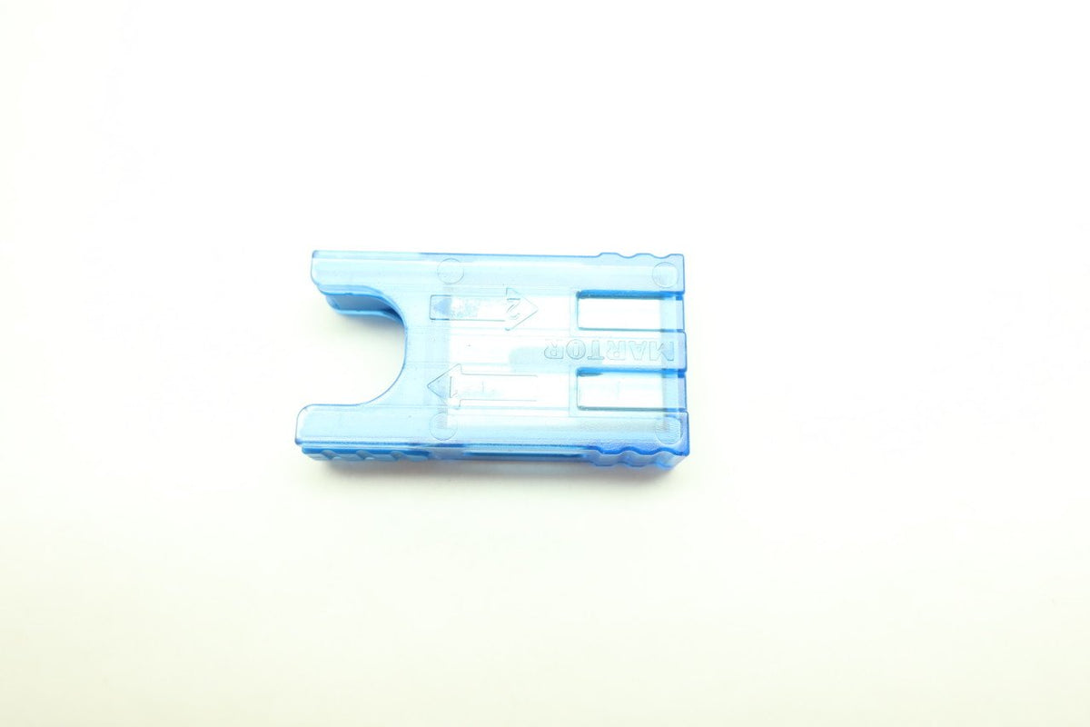 MARTOR NO.92 REPLACEMENT BLADES 10 X 92.66 = 100 D611608