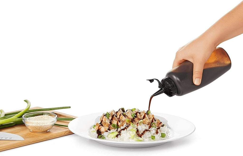 Good Grips Chef's Squeeze Bottle, Medium