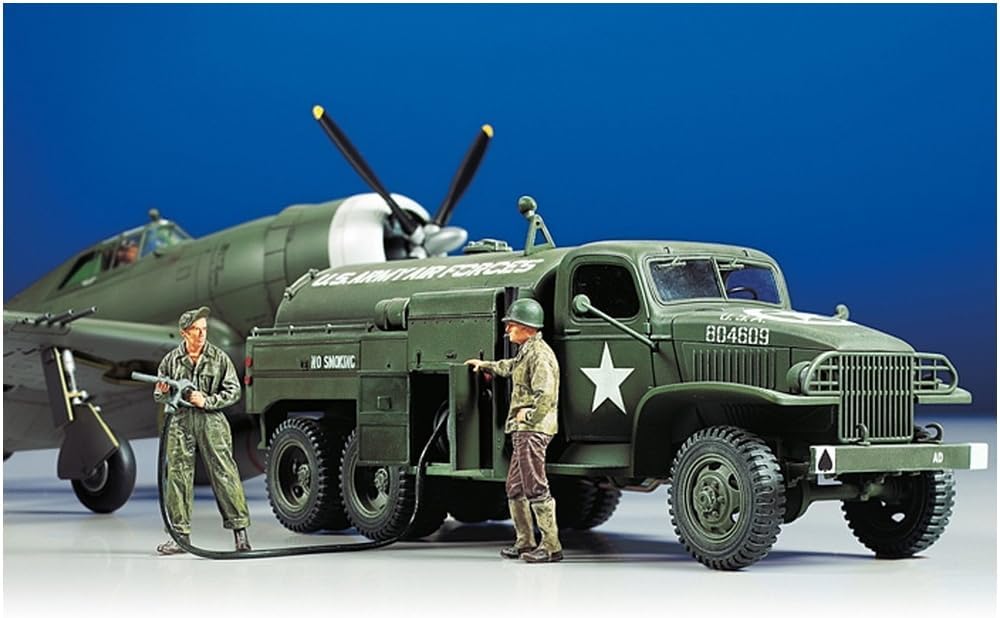 32579 1/48 US Airfield Fuel Truck Plastic Model Kit