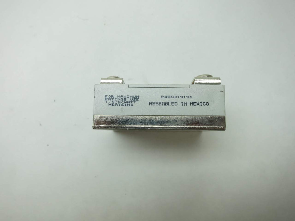 IDEC RSSDN-25A Solid State Relay 48-660V-AC 25A AMP 4-32V-DC D636593