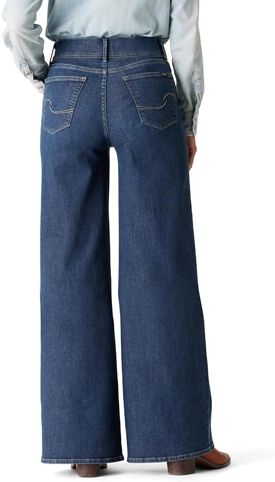 Women's Totally Shaping Pull on Wide Leg Jeans