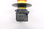 ALLEN BRADLEY 800F-X10 800F-X01 EMERGENCY STOP TWIST PUSHBUTTON SER A D564521