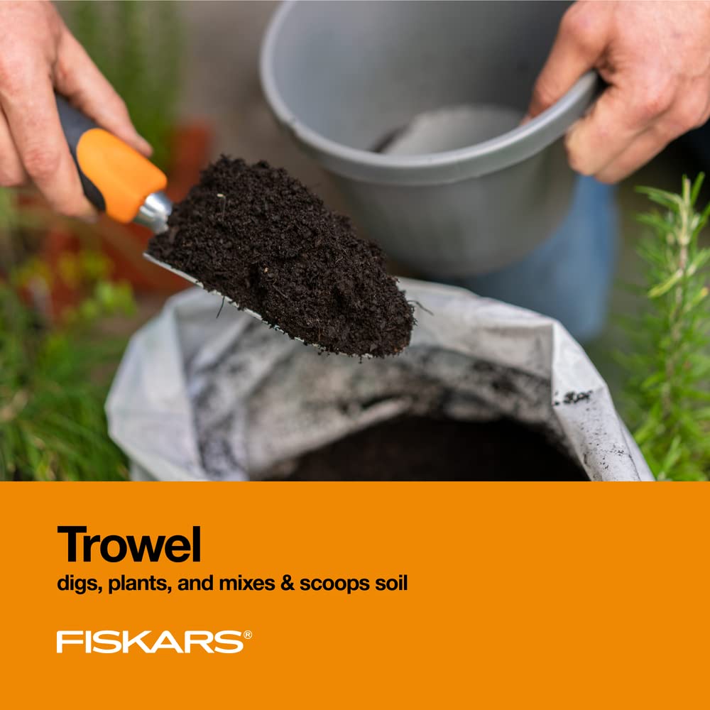 Fiskars 3-in-1 Garden Tool Set, Polished Cast-Aluminum Heads for Rust Resistance, Heavy-Duty Trowel, Transplanter &