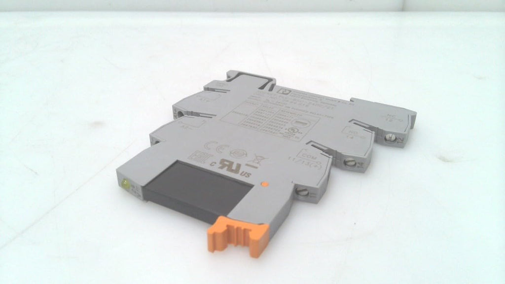 PHOENIX CONTACT PLC-OSC- 24DC/ 24DC/ 2 (2966634), 1 N/O CONTACT, 24 VDC INPUT, 3 AMP, BASIC TERMINAL BLOCK, DIN RAIL MOUNT, PLC INTERFACE, PLUG-IN RELAY, SOLID-STATE RELAY MODULE, UNIT IS COMPRISED OF