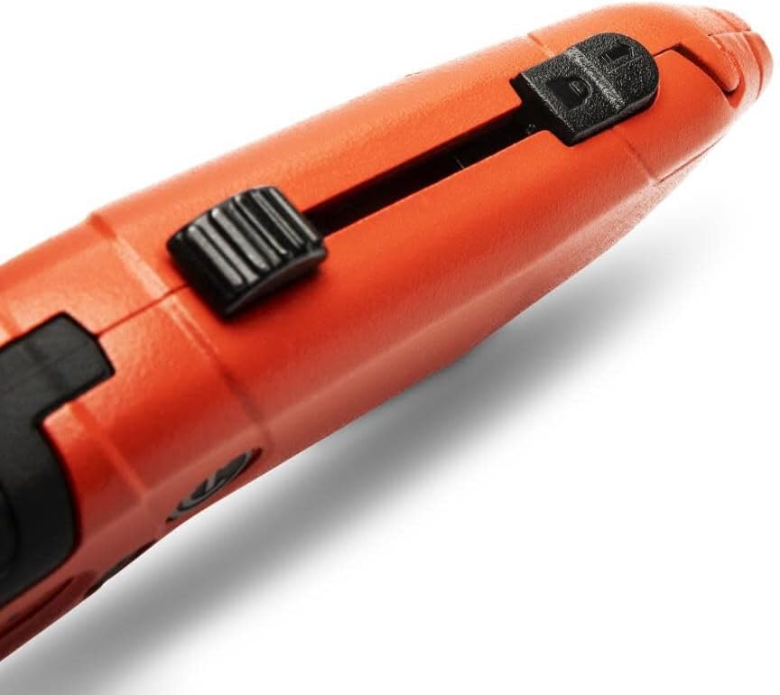 Auto-Retracting Safety Utility Knife | CTKAR