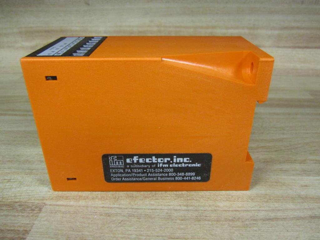 IFM Efector SY0100 Controller for Flow Switch VS0200/110VAC