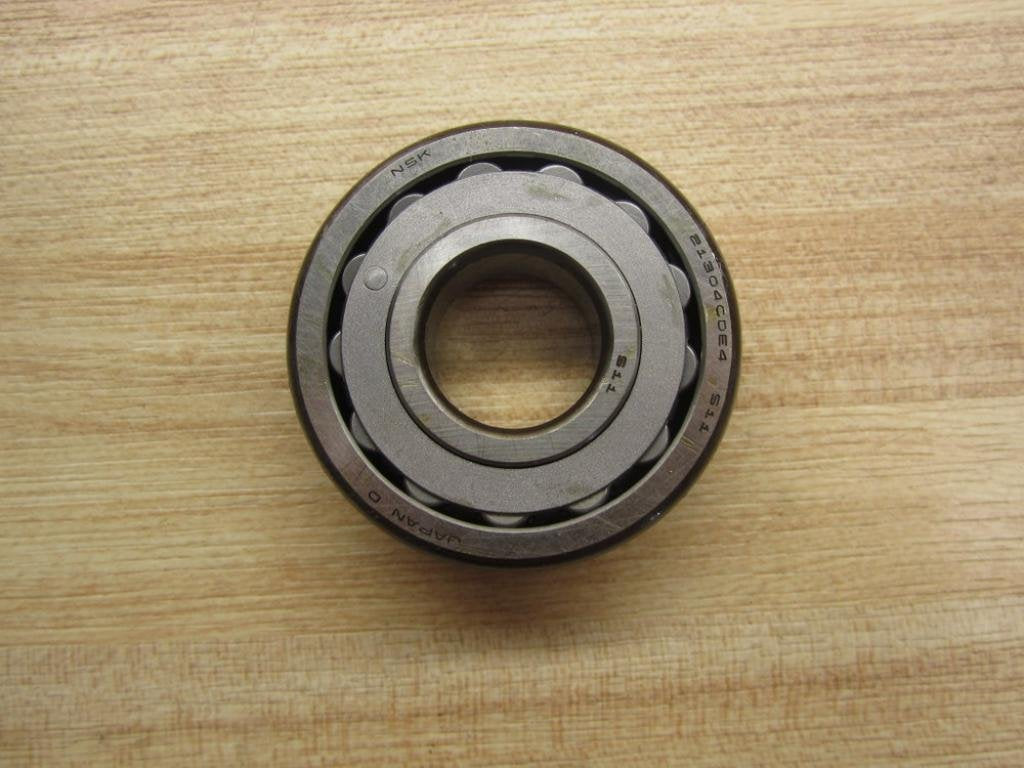 NSK 21304CDE4 Bearing, Open, 15MM Width, 52MM OD, Spherical Roller, 20MM ID