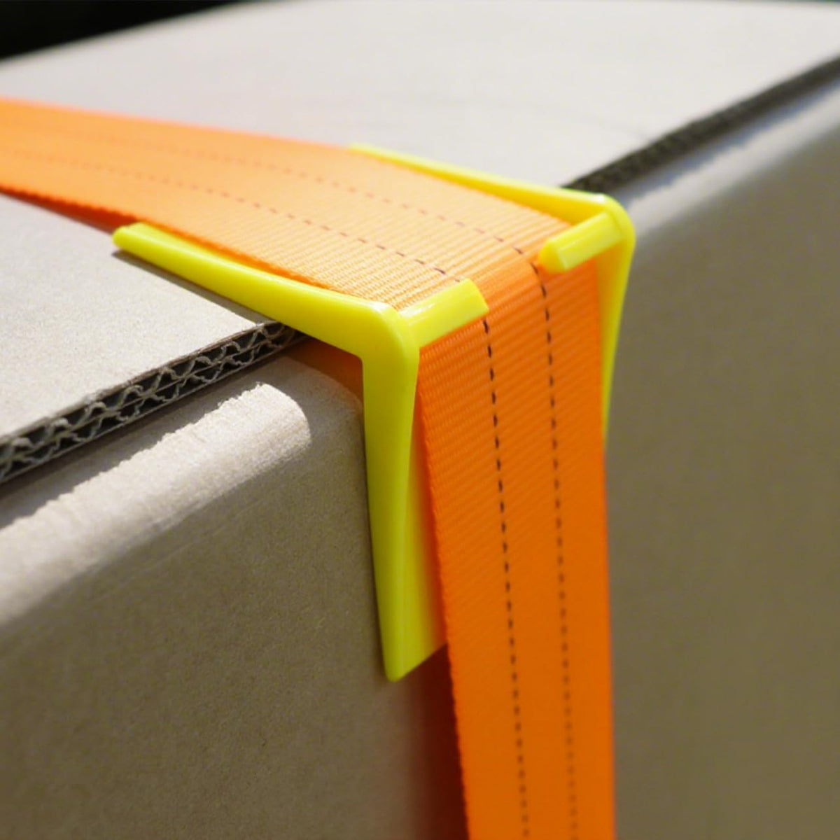 20-Pack 2 inch V-Shaped Corner Edge Protectors for Flatbed, Yellow