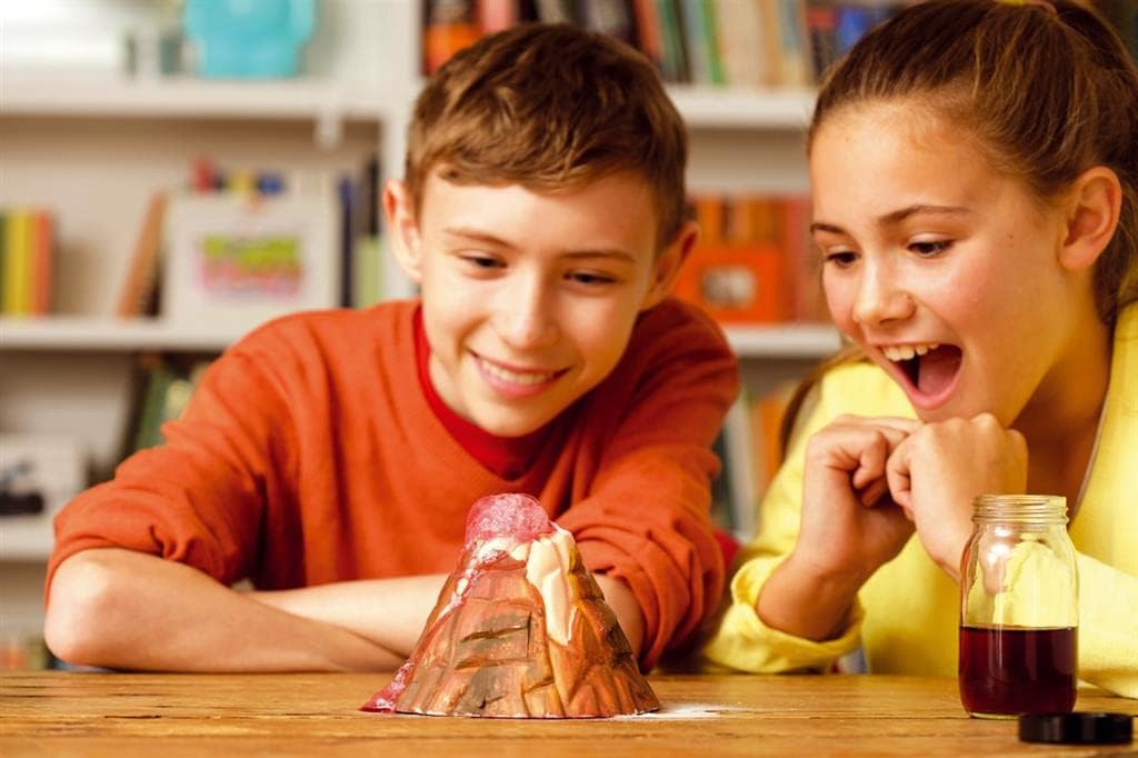 KidzLabs Volcano Making Kit, DIY Science Kit STEM, For Boys & Girls Ages 8+