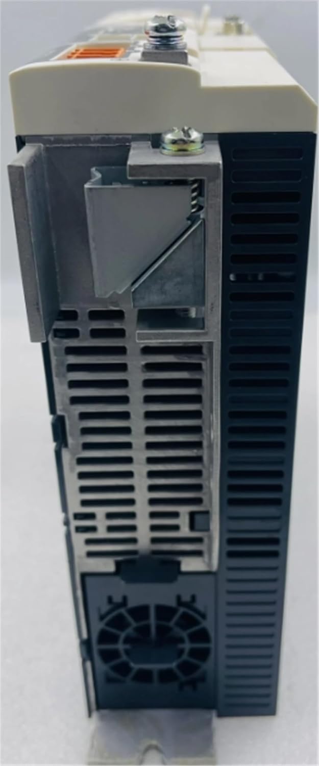 1PCS Used Schneider Servo Drive LXM32MD18M2