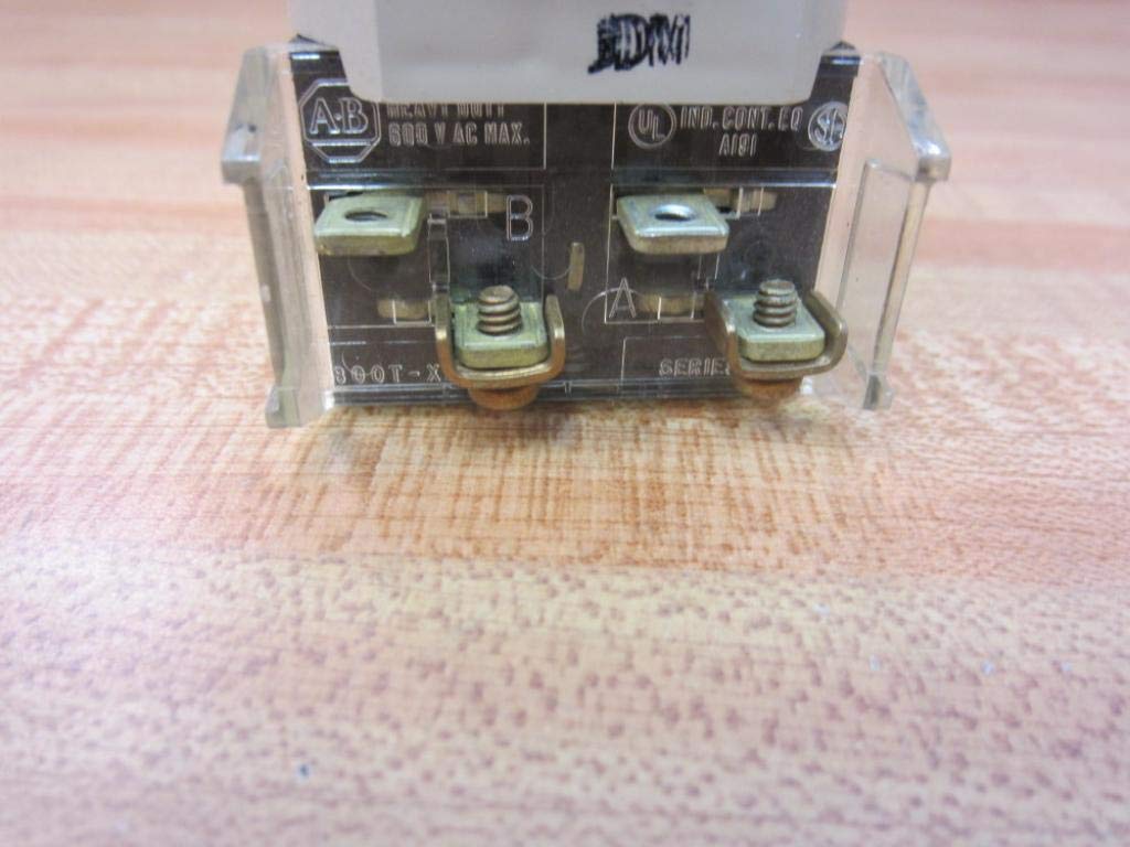 Allen Bradley 800T-J2B Selector Switch 800TJ2B Series N