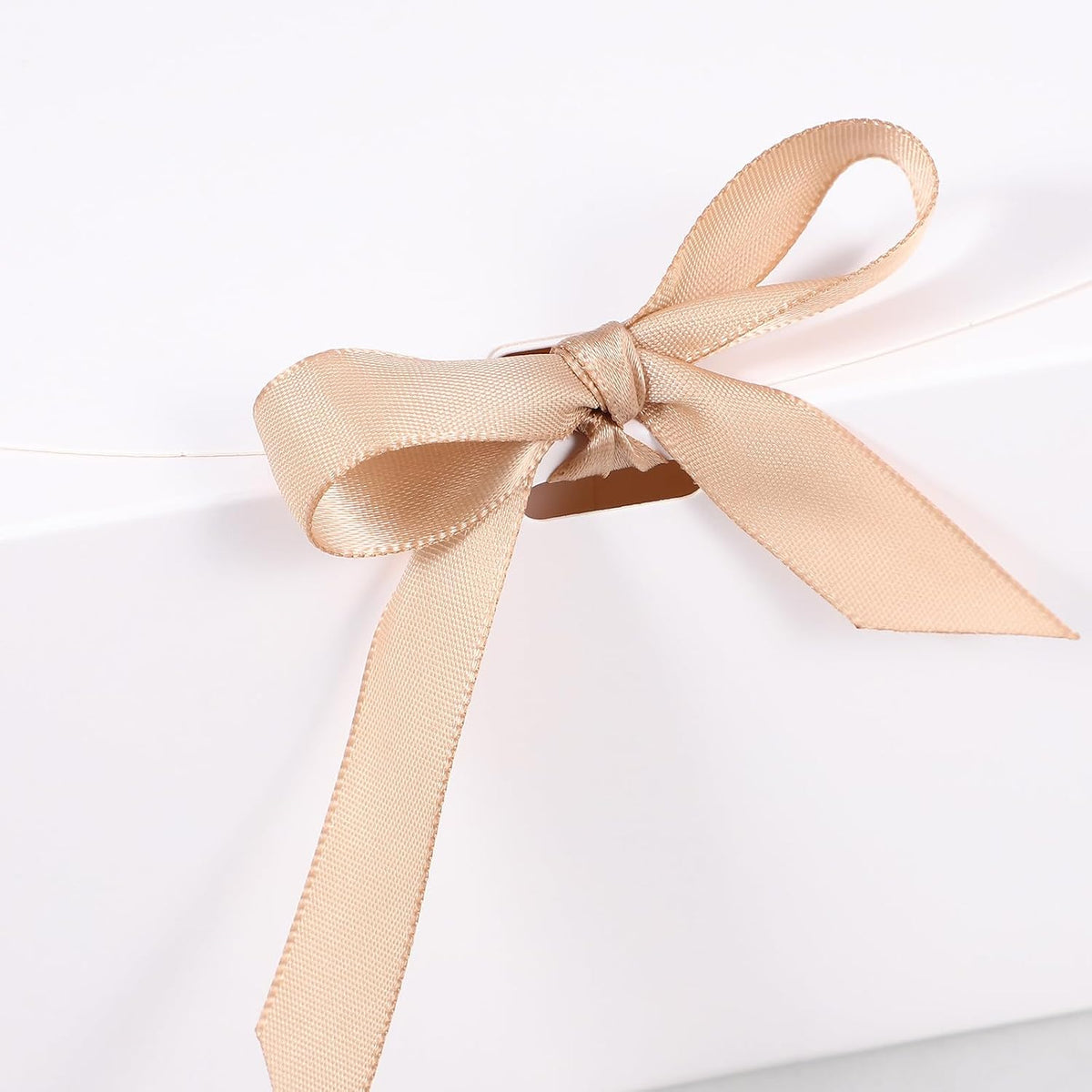 White Gift Boxes with Lids, 12 Pack Clamshell Paperboard Boxes