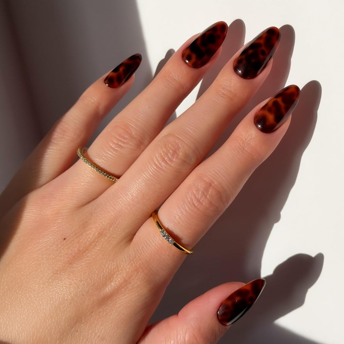 Press On Nails - Medium Oval, Glossy Fake Nails 30 Pc Full Kit