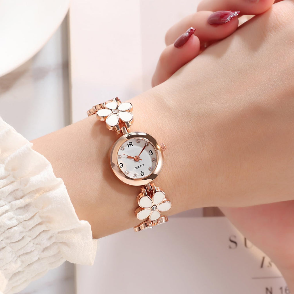 Women's Bracelet Watch Fashion Item Waterproof Quartz Flower Shaped Watch