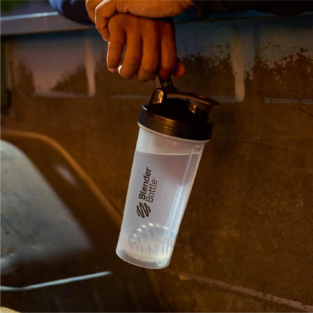 Classic V2 Plastic Shaker Bottle 20 oz Black