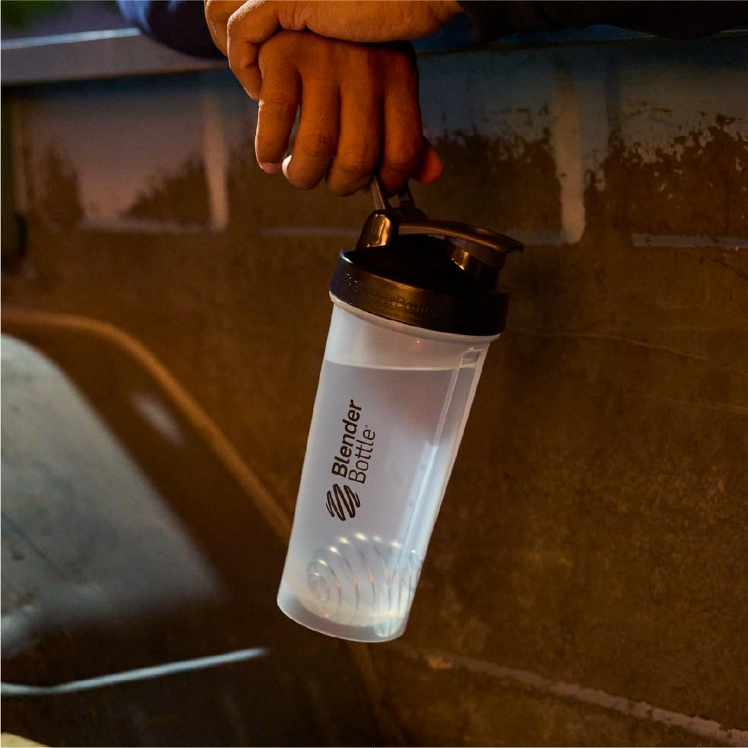 Classic V2 Plastic Shaker Bottle 20 oz Black