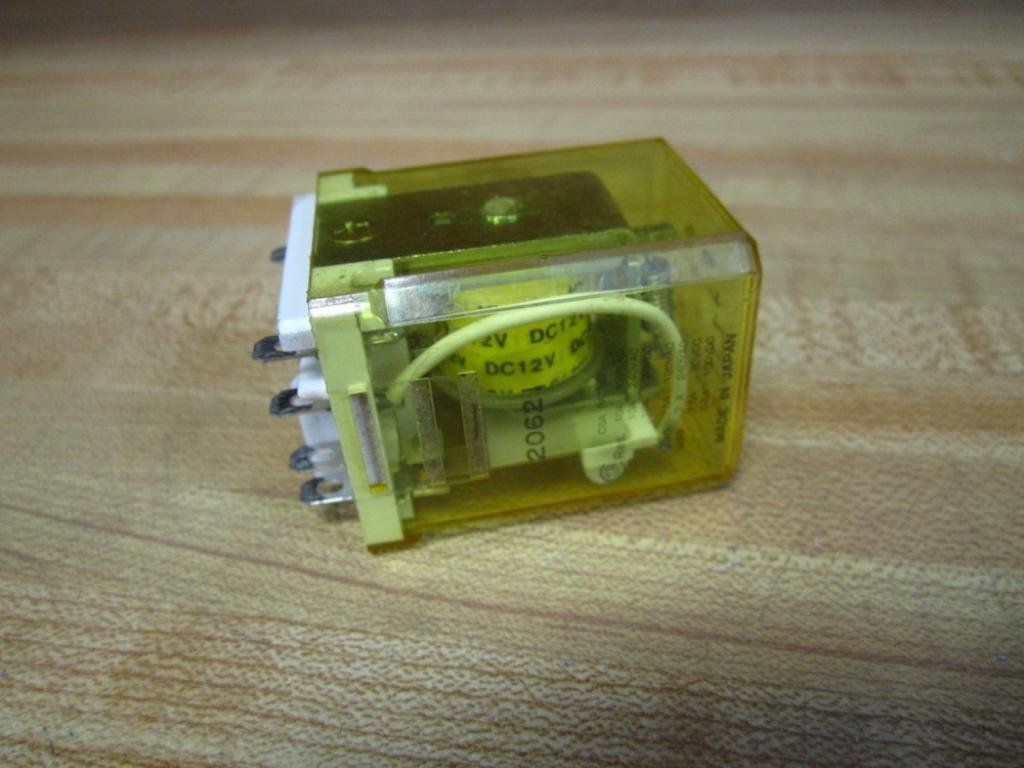 Idec Relay, Dpdt, 120Vac, 30Vdc, 10A - RR2BA-UDC12V