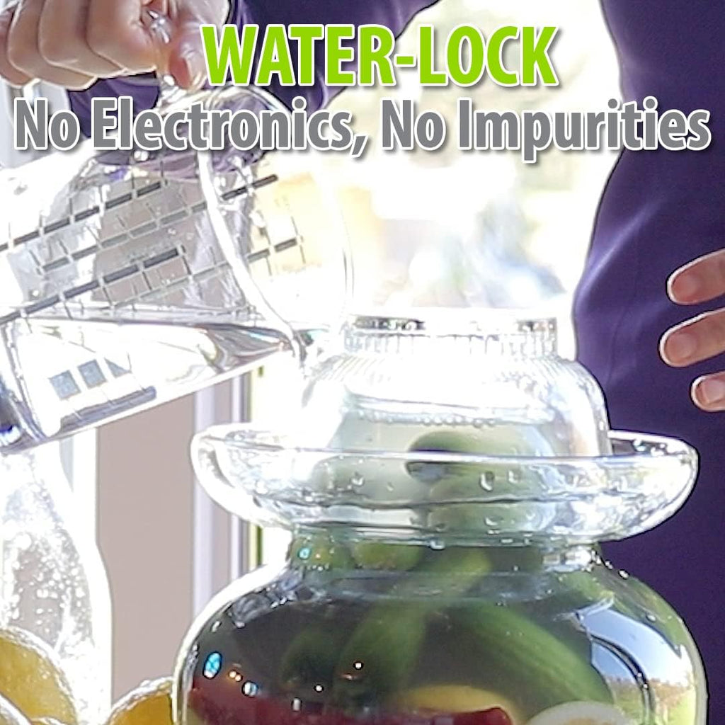 Sichuan Pickling Jar, 4.5 L Glass Fermentation Crock, Airlock | Water-Seal Airlock Lid Lets Gases Escape & Keeps Air