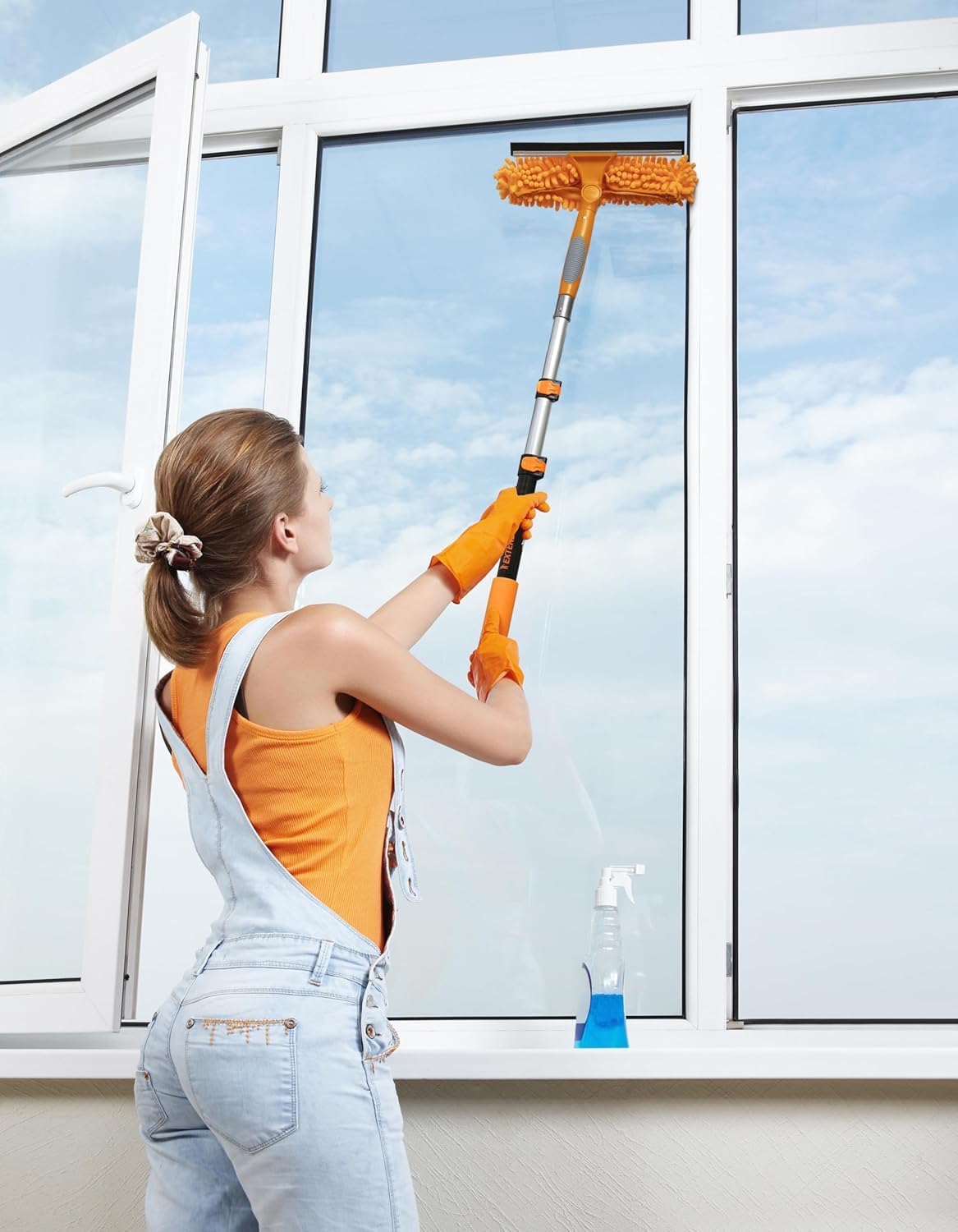 1.5-3 ft Long Paint Roller Extension Pole // Multi-Purpose Telescopic Extension Pole with Universal Twist-on Metal