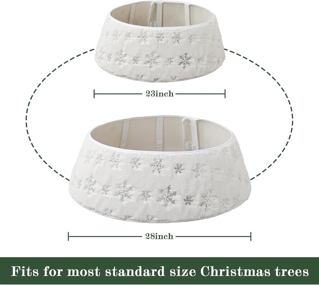 Faux Fur Christmas Tree Collar: Rustic White Luxury Plush Fur Christmas Tree Collars with Sliver Snowflake Sequins
