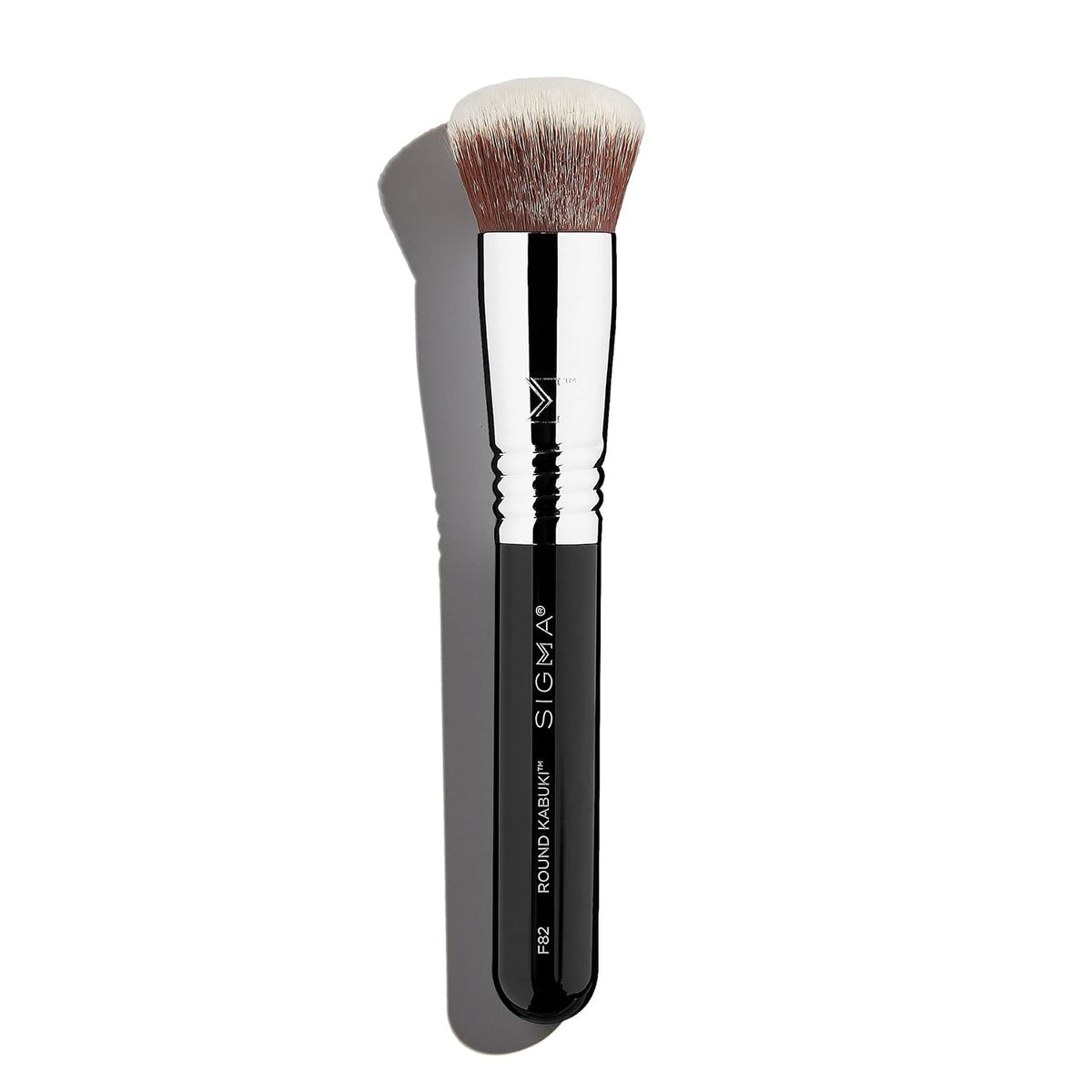 F82 Round Kabuki Brush - Makeup Brush for Powder and Cream