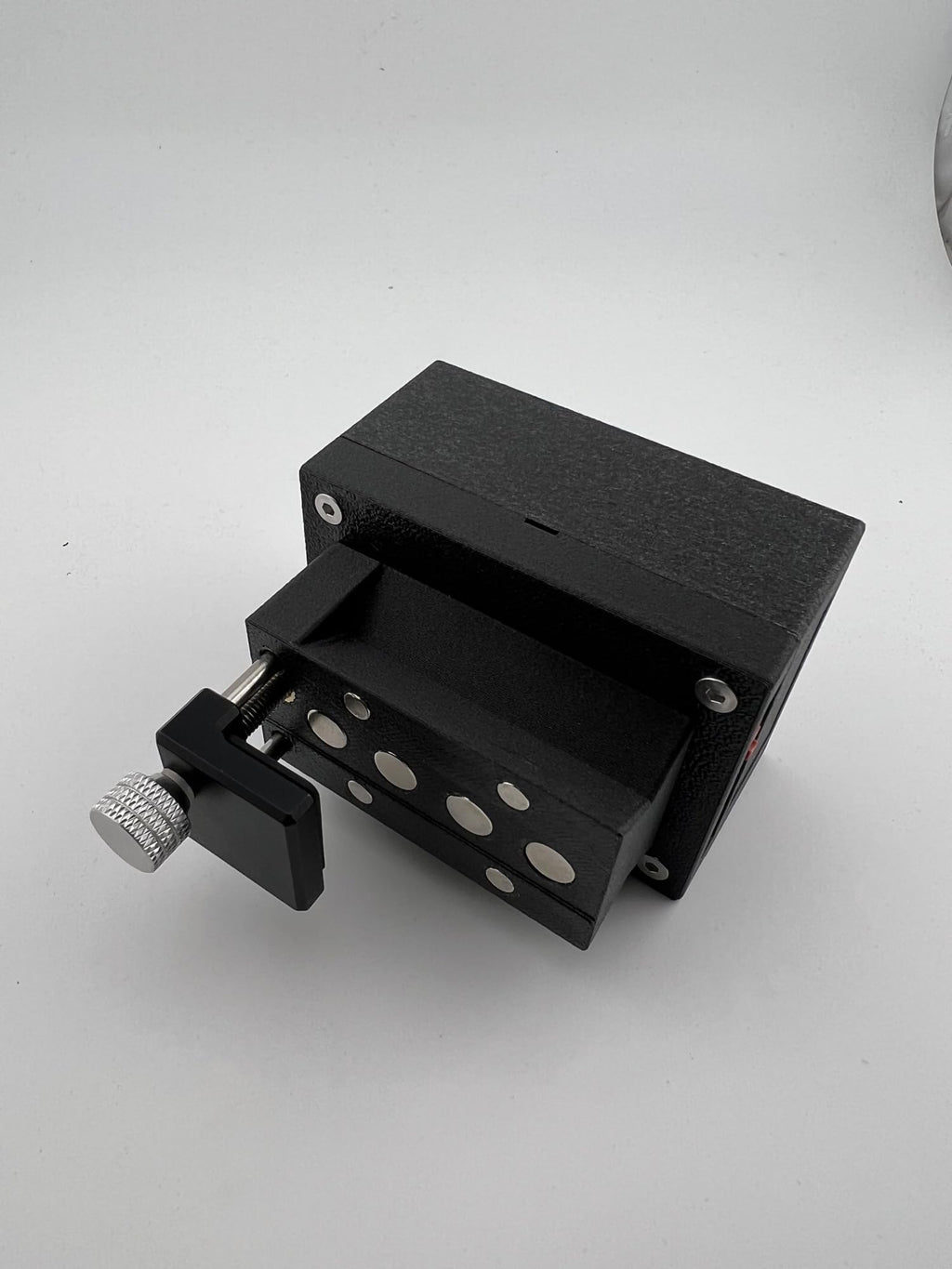 Push-To Air - Wireless Digital Setting Circles (DSC) Push to Kit Encoder for Dobsonian and Alt-Az Telescopes, WiFi & Bluetooth, Compatible with SkySafari Plus/Pro (iOS/Android)