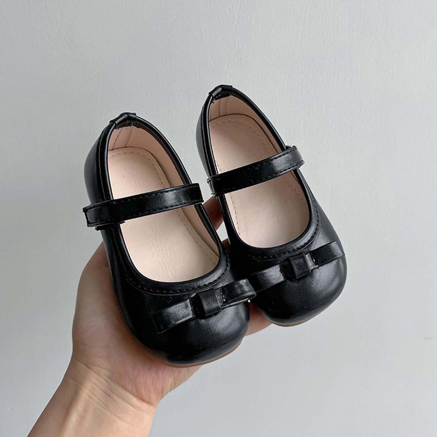 Girls Mary Jane Shoes School Uniform Flats Dress Shoes Church (Little/Big Kids) Easy On PU Ballet Flat Shoe