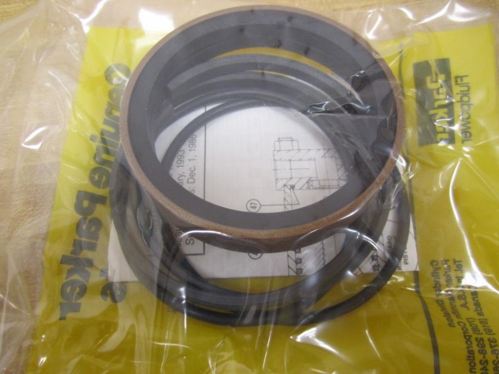Parker 2H 3-1/4" Buna-N Piston Seal Kit, PK322HK001