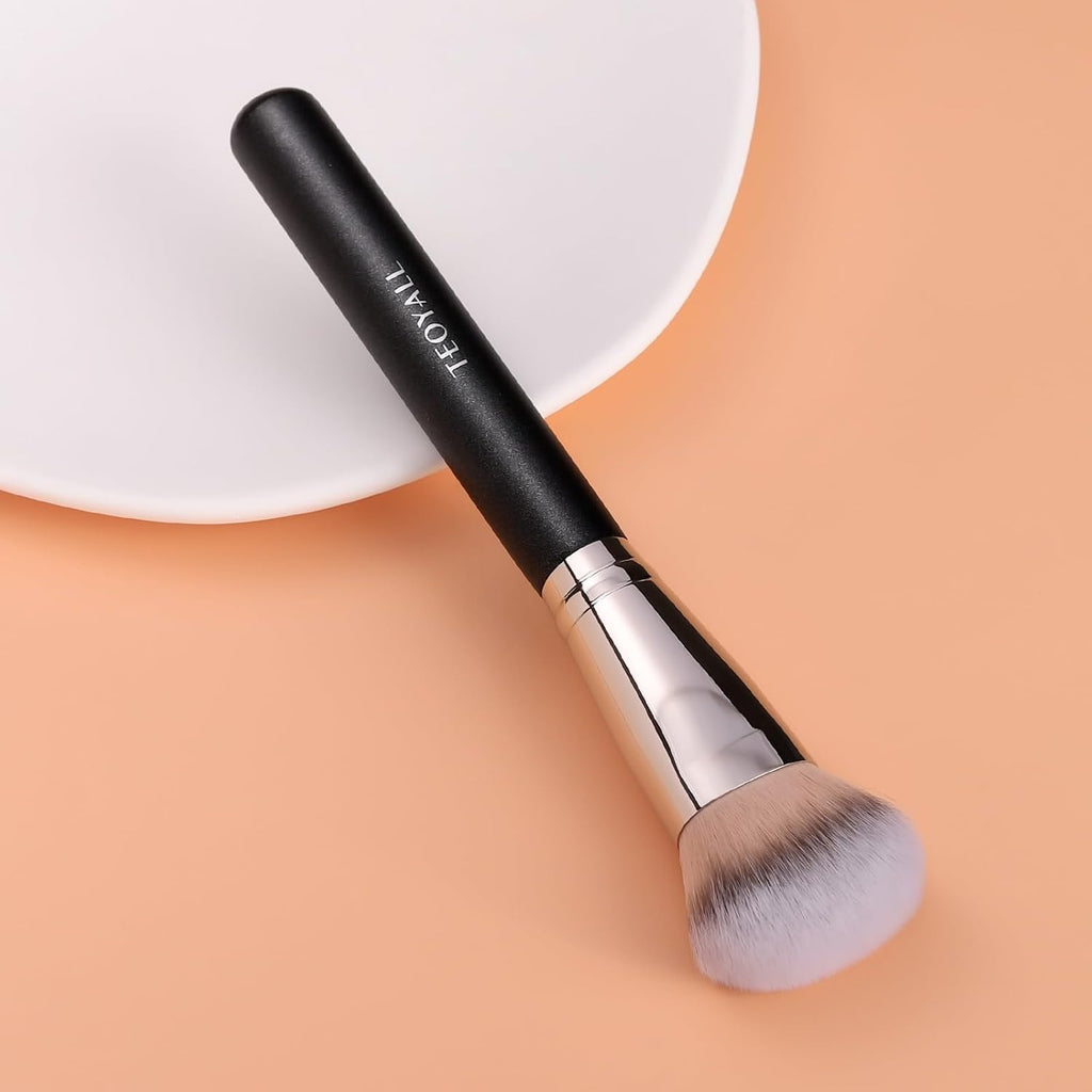 Domed Foundation Brush, Soft Dense Base Blending Stippling Brush