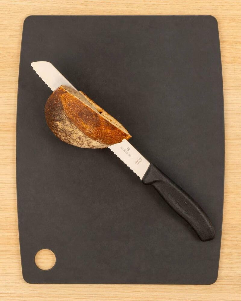 Swiss Classic 8.25 Inch Bread knife, Serrated, Black