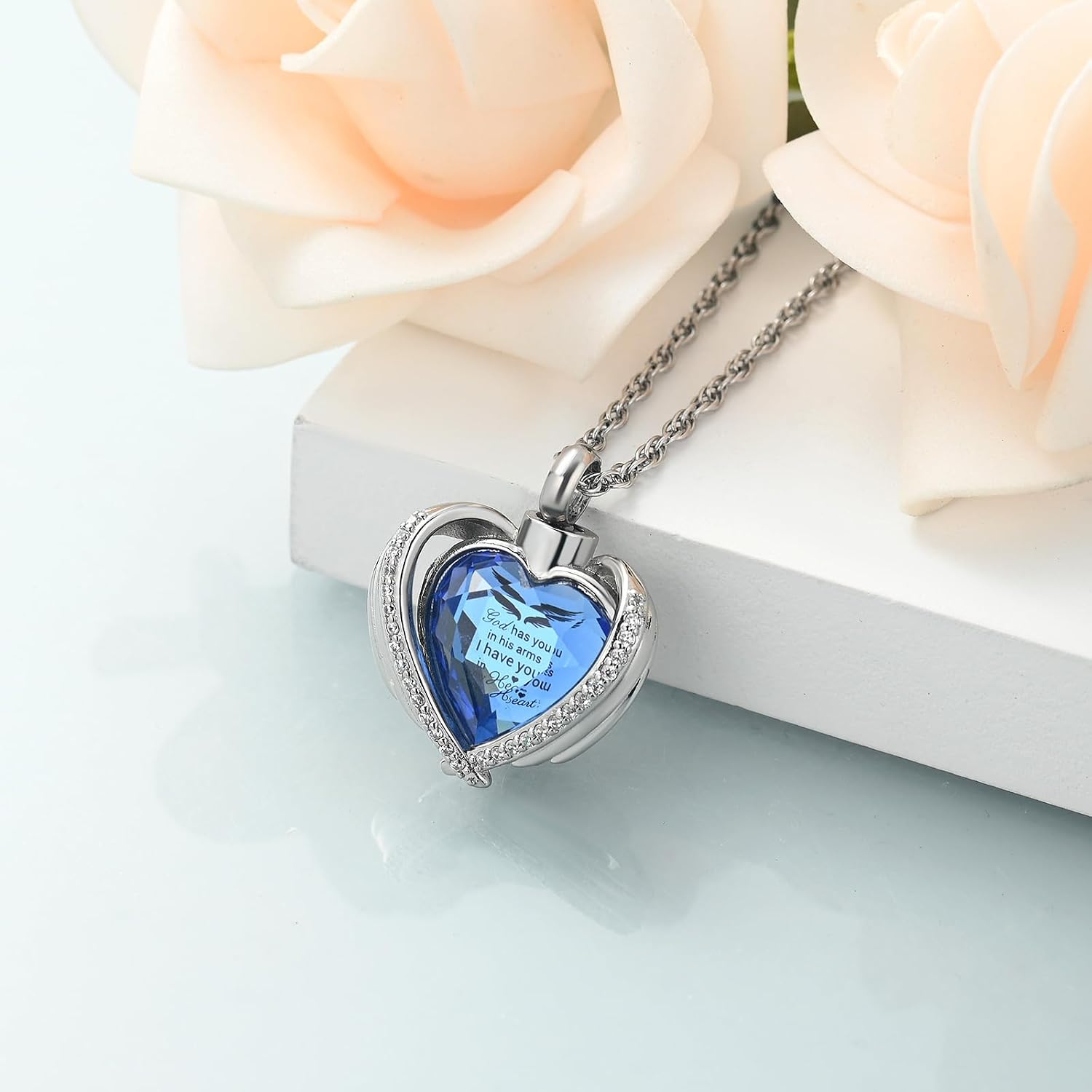 Cremation Heart Urn Necklace Ashes Jewelry for Women Men Keepsake Pendant Memorial Locket Ash Holder