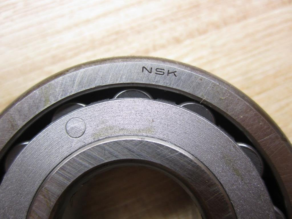 NSK 21304CDE4 Bearing, Open, 15MM Width, 52MM OD, Spherical Roller, 20MM ID