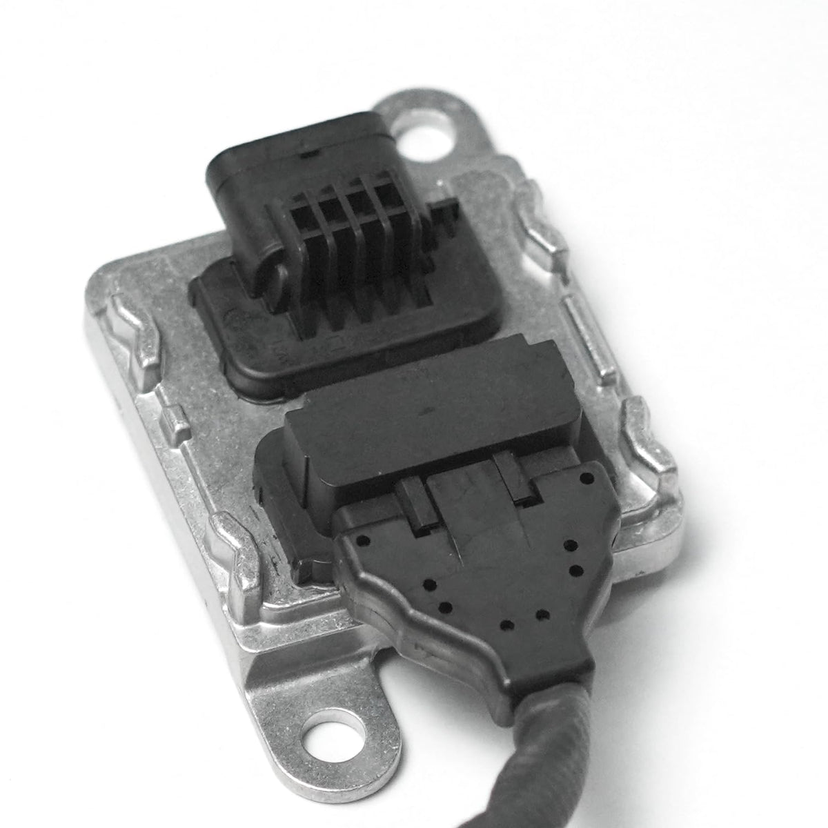 Front Nitrogen Oxygen NOX Sensor for MX13 PACCAR Engine
