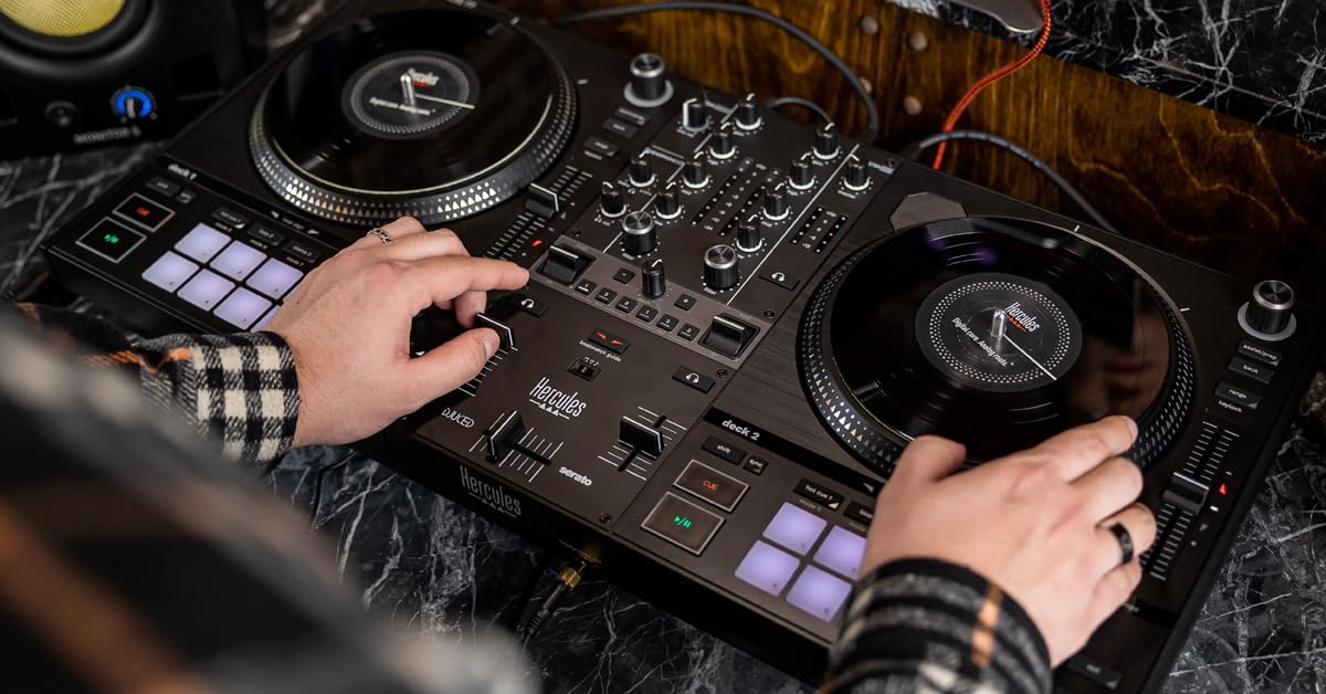 DJControl Inpulse T7, 2 Deck Motorized DJ Controller with built in STEMS Control, Serato DJ and DJUCED included |